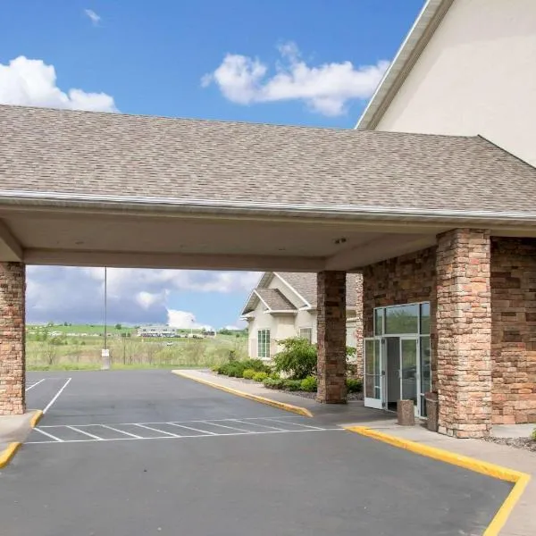 Sleep Inn & Suites Conference Center Eau Claire, Hotel in Lake Hallie