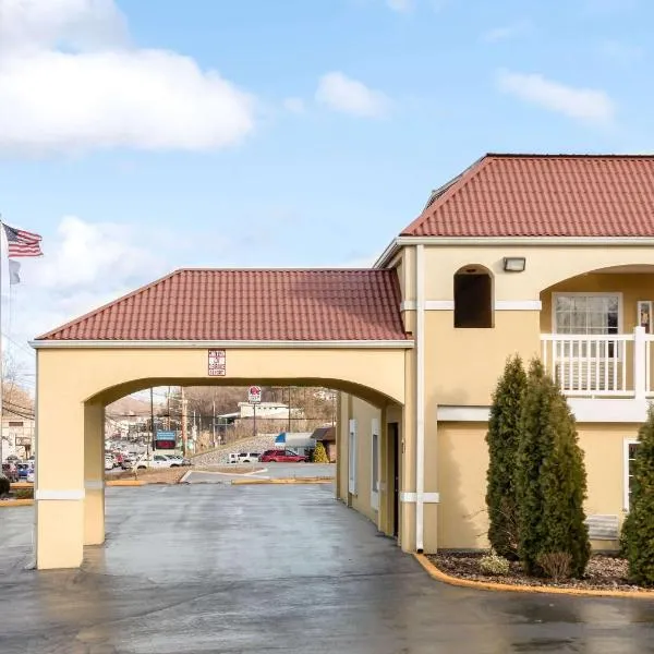 Econo Lodge Huntington - Barboursville University Area, hotell i Barboursville