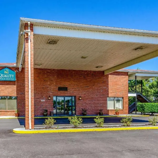 Quality Inn & Suites Creedmor - Butner, hotell i Oxford