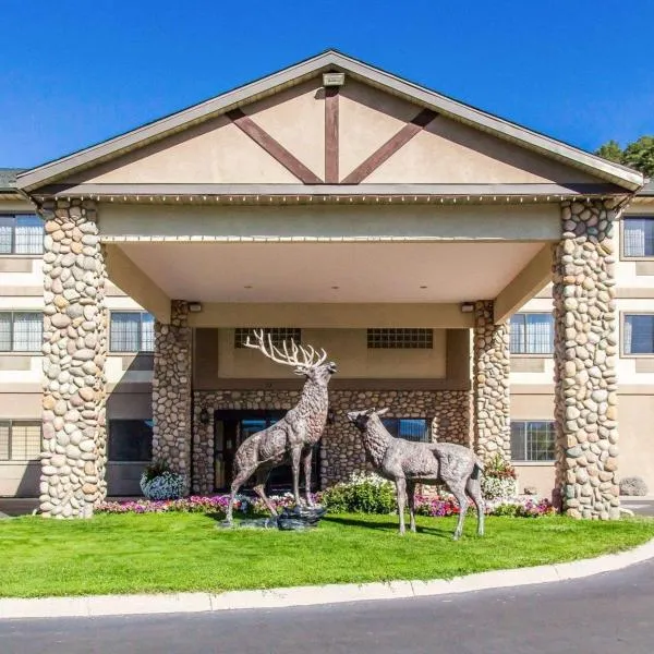 Quality Inn & Suites Vail Valley, hotel v destinaci Eagle
