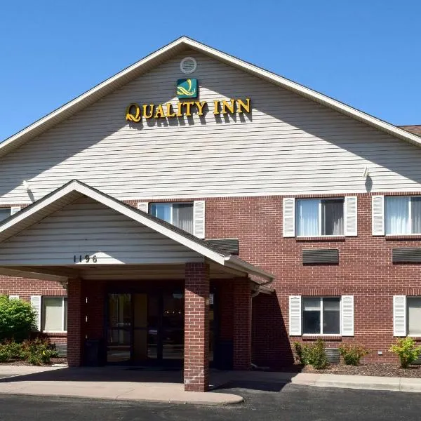 Quality Inn Louisville - Boulder, готель у місті Луісвілл