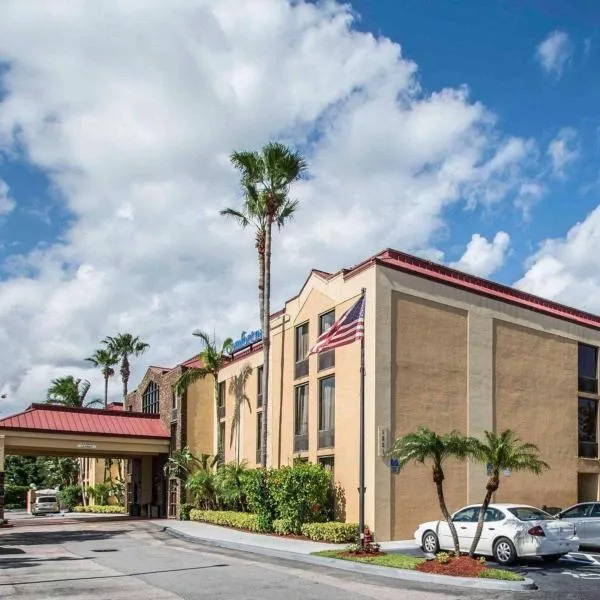 Comfort Inn & Suites - Lantana - West Palm Beach South, hotel u gradu 'Lantana'