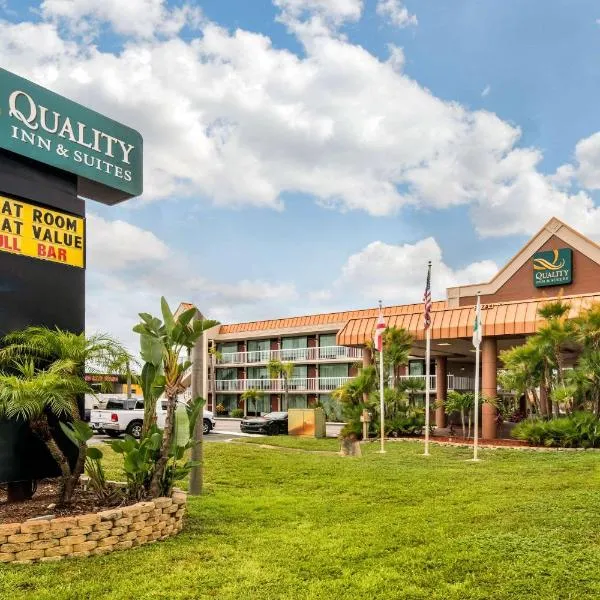 Quality Inn & Suites Tarpon Springs South, hotel en Lake Shore Estates