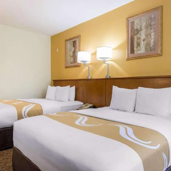 Quality Inn & Suites Near the Theme Parks, viešbutis mieste Vinter Gardenas