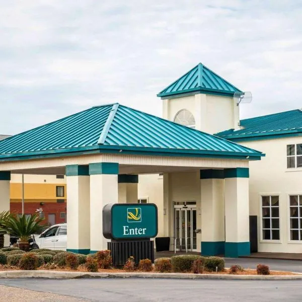 Quality Inn Chipley I-10 at Exit 120, hotel in Chipley