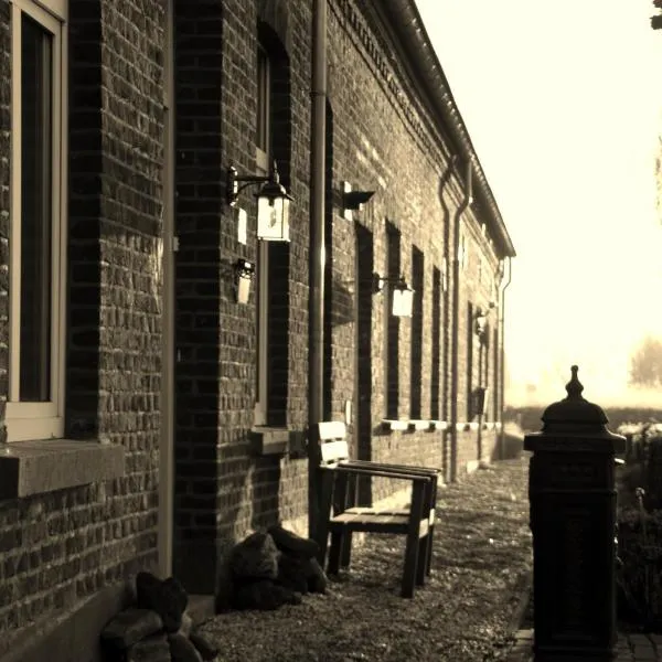 B&B de Pottenbakkershoeve, hotel in Hegelsom