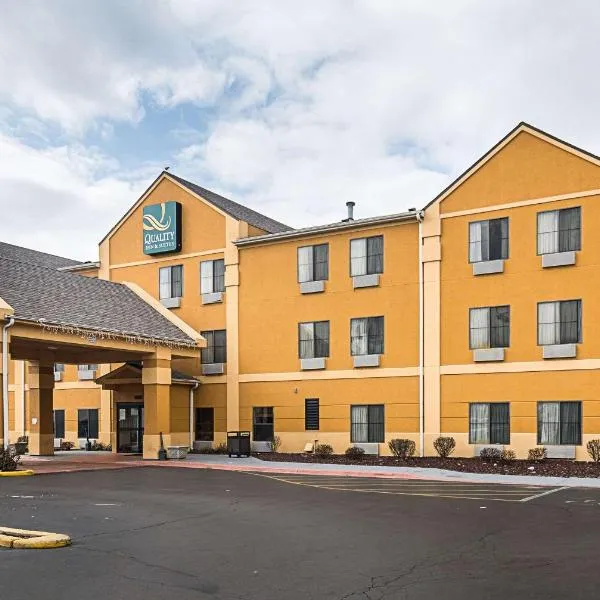 Quality Inn and Suites Harvey, hotel in South Holland