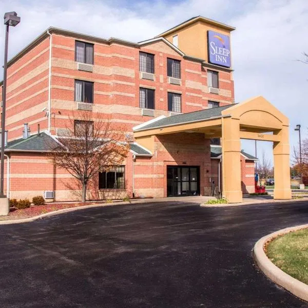 Sleep Inn Tinley Park I-80 near Amphitheatre-Convention Center、ティンリーパークのホテル