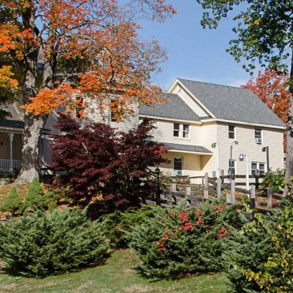 Econo Lodge Sturbridge Route 20、スターブリッジのホテル