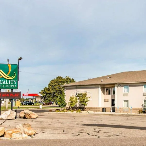 Quality Inn & Suites Next to the Casino, hotel v destinaci Ceresco