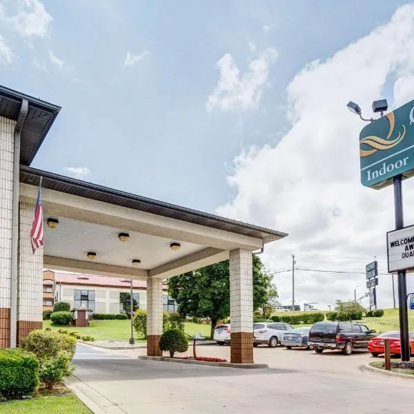 Quality Inn West, hotell sihtkohas Branson