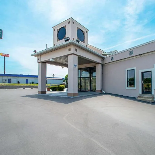 Quality Inn Near Six Flags St. Louis, ξενοδοχείο σε Pacific