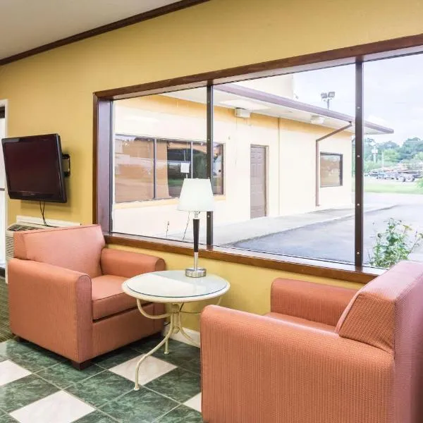 Rodeway Inn, hotel v destinaci Hazlehurst