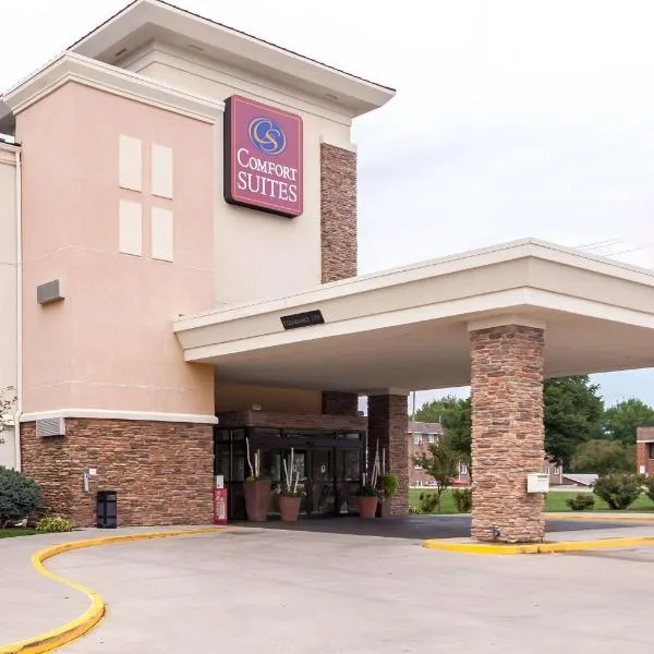 링컨에 위치한 호텔 Comfort Suites East Lincoln - Mall Area