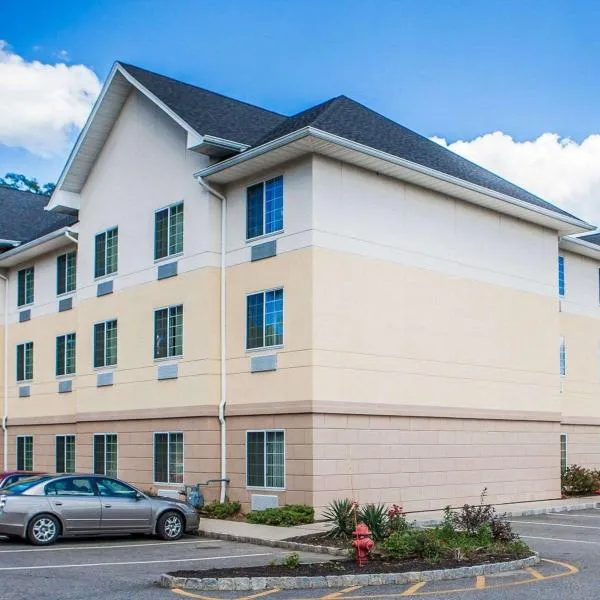 Tapa Hotel, Inn & Suites, hotel v destinaci Mahwah