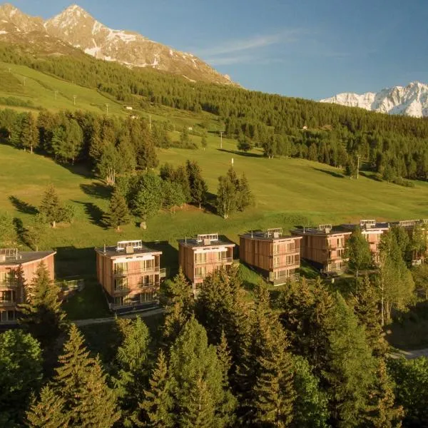 L'Aiguille Grive Chalets Hotel, hotell i Bellentre