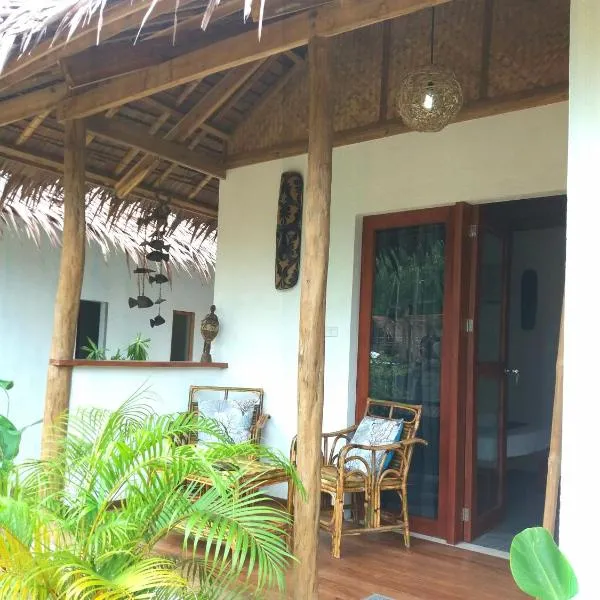 ์ฐ ๋น์ผํ
์ ์์นํ ํธํ
Valerie Lodge