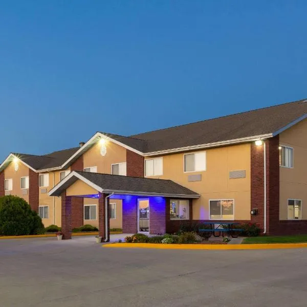 Baymont by Wyndham Fort Dodge, hotel di Fort Dodge