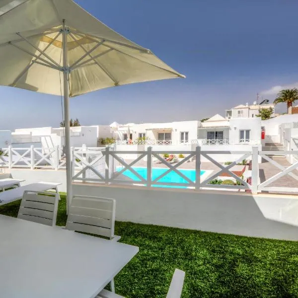 Flower Beach Suite 1, hotel v destinaci Playa Honda