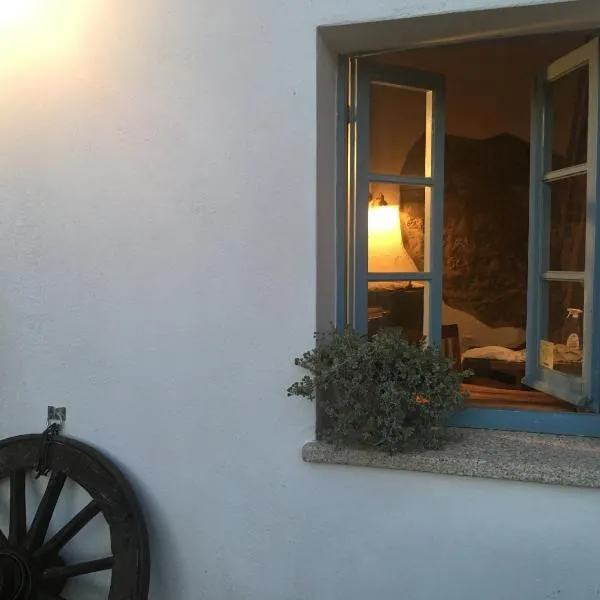 Agriturismo La Casa delle Fate, khách sạn ở Loiri
