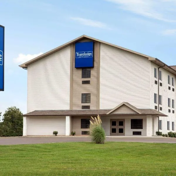 Travelodge by Wyndham Livonia, hotel di Oscar