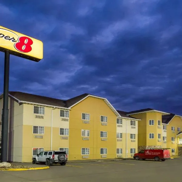 Super 8 by Wyndham Altoona, khách sạn ở Altoona