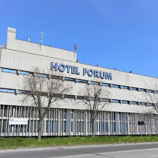 Hotel Forum, hotel a Gaida