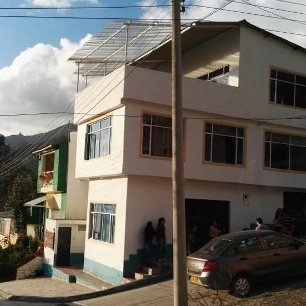 Hotel Casa Blanca Mirador、Güicánのホテル