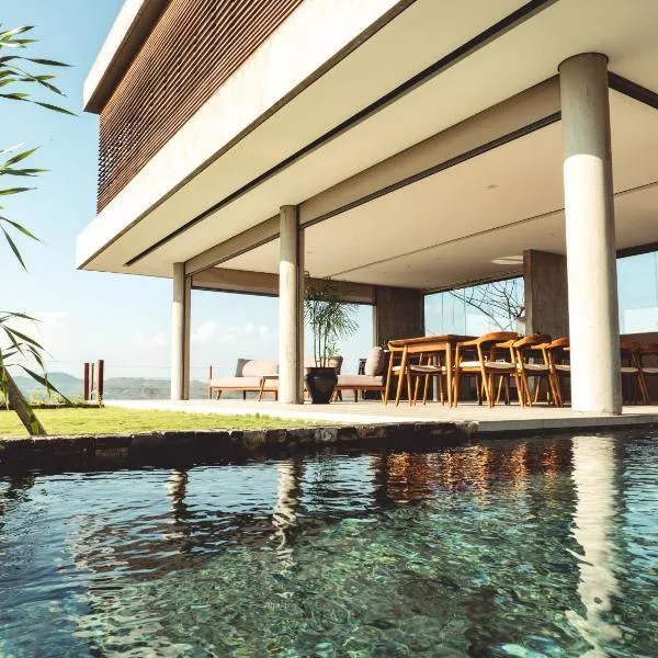 Villa Strata, hotel v destinaci Kuta Lombok