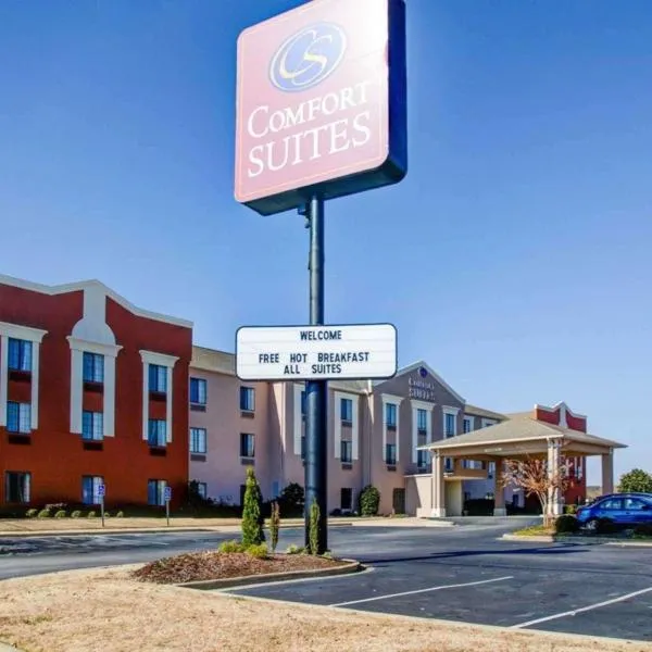 Comfort Suites Gadsden Attalla, hotel di Ashville