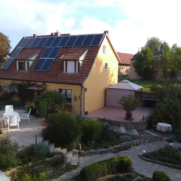 Ferienhaus Erholungsparadies im schönen Franken, Hotel in Obertheres