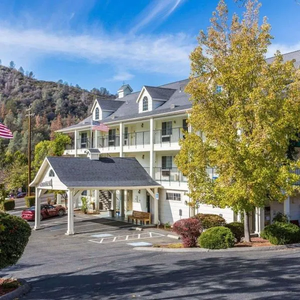 Quality Inn Yosemite Valley Gateway, hotel v destinaci Mariposa