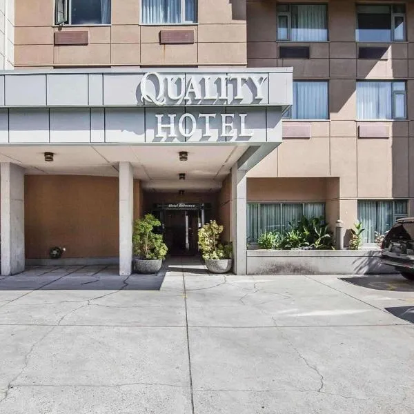 クオリティ ホテル エアポート - サウス（Quality Hotel Airport South）、リッチモンドのホテル