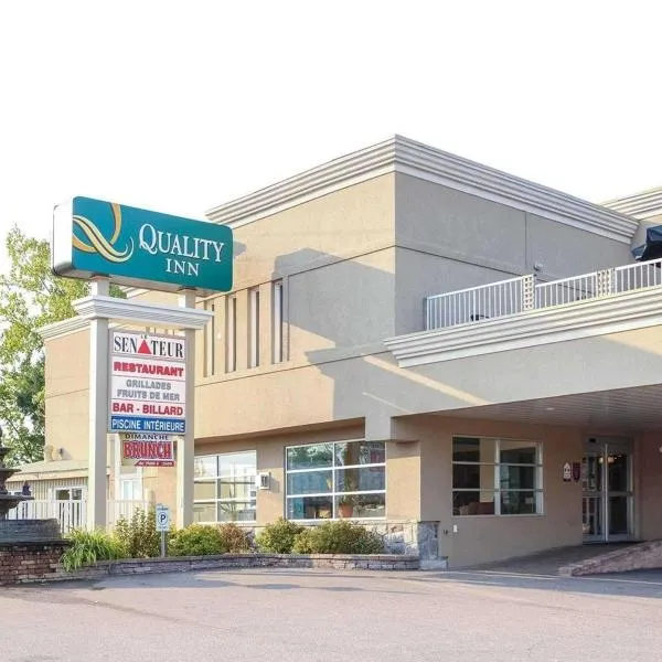 Quality Inn Mont-Laurier, hotel i Mont-Laurier