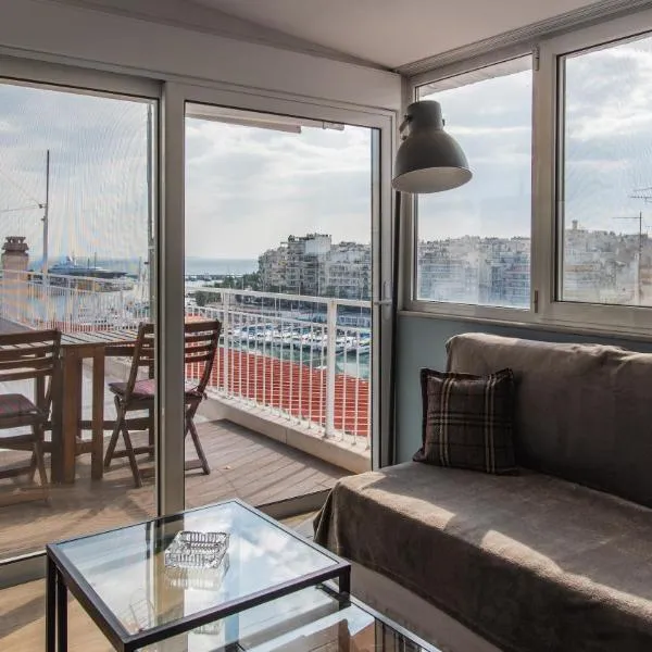 Piraeus Apartment with Endless View, khách sạn ở Piraeus