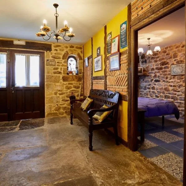 Posada Rural Ochohermanas, hotel v destinácii Las Fraguas
