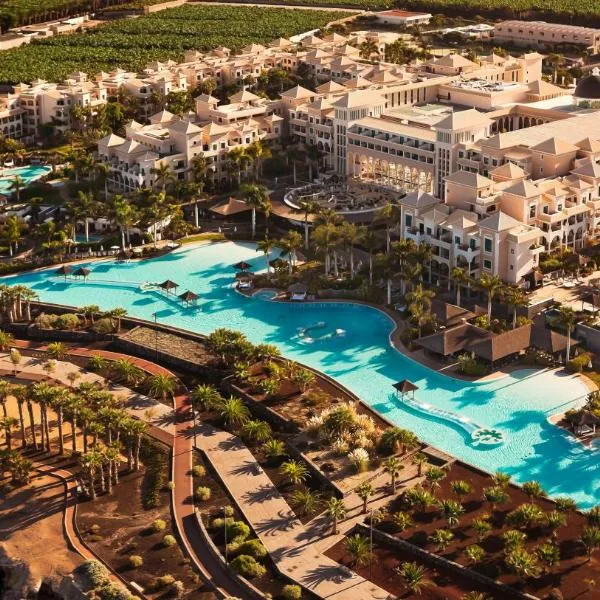 Gran Melia Palacio de Isora Resort & Spa, hotel Alcalában