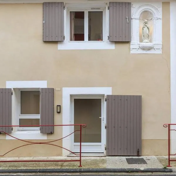 Petite Maison du Ventoux, khách sạn ở Mormoiron