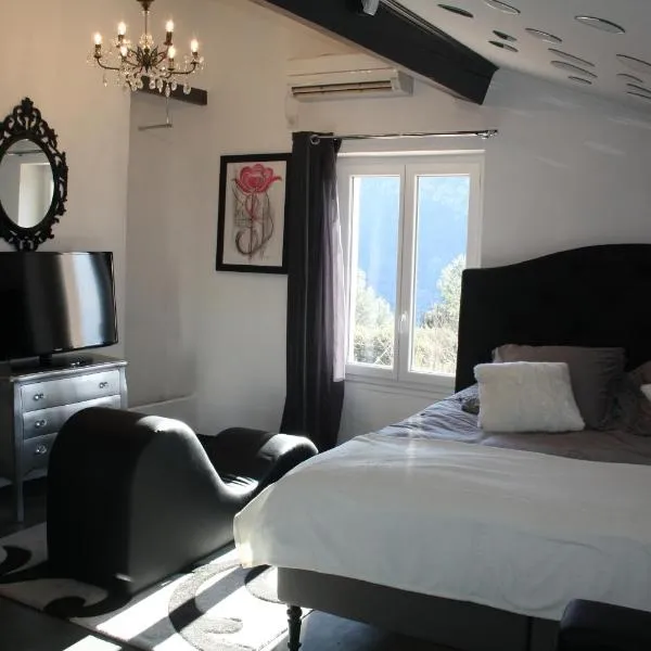 LA PARENTHESE AMOUREUSE, hotel in Toulon