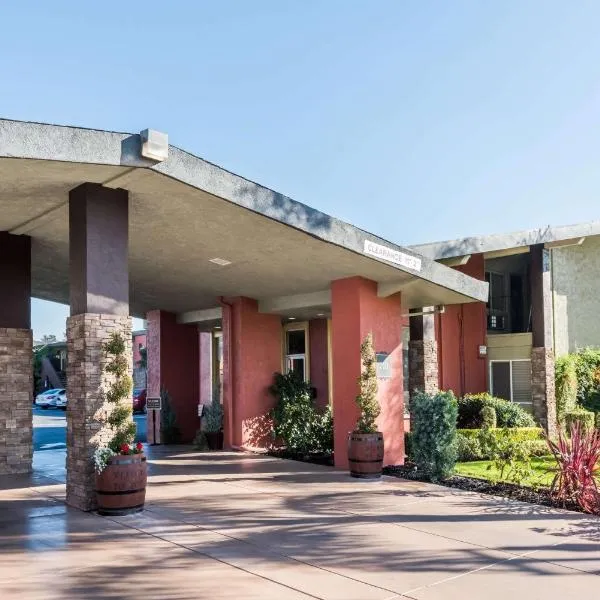 Days Inn & Suites by Wyndham Lodi, hotel v destinaci Lodi