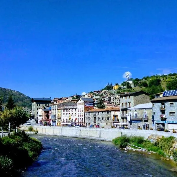 Cal Martí，馬蒂內的飯店