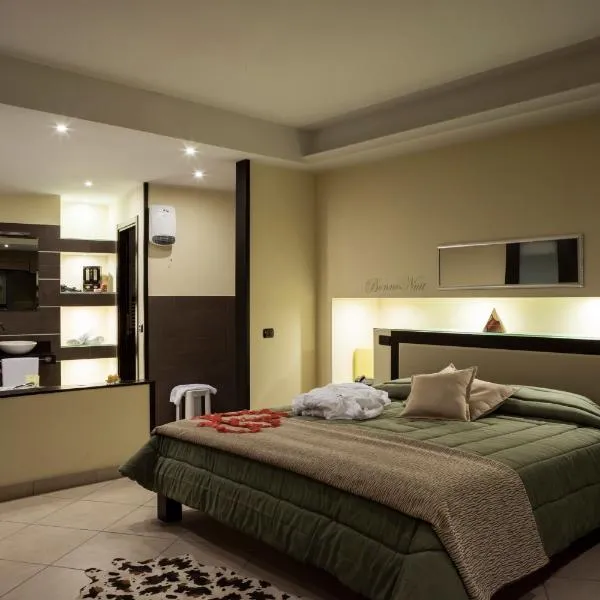 Manhattan Village Hotel, hotel v destinácii Sulmona