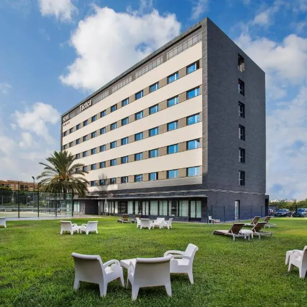 AZZ Valencia Táctica Hotel, hotel v destinácii Paterna