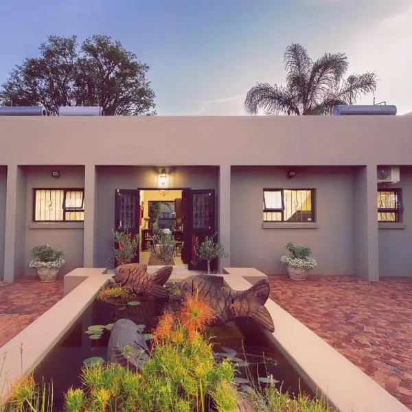 Three Olives Guesthouse, hotel v destinaci Centurion