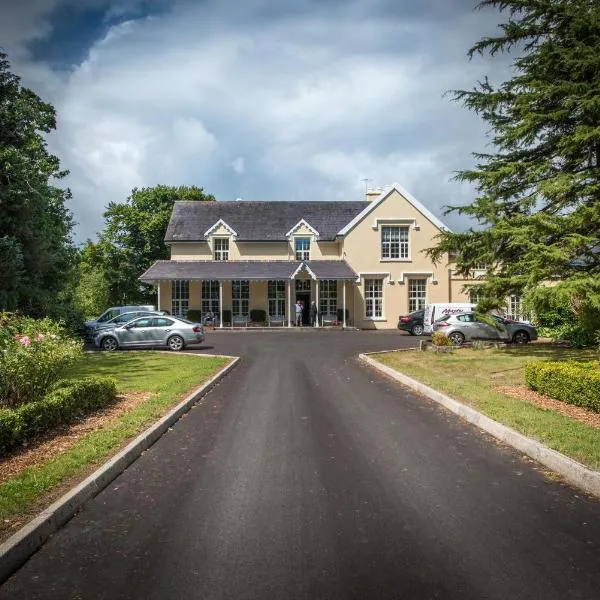 Greenway Manor Hotel, hotel in Tramore