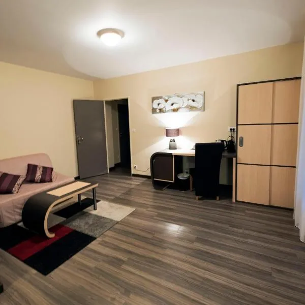 Hôtel Pédagogique Coeur d'Apcher, hotel v destinaci Saint-Chély-dʼApcher