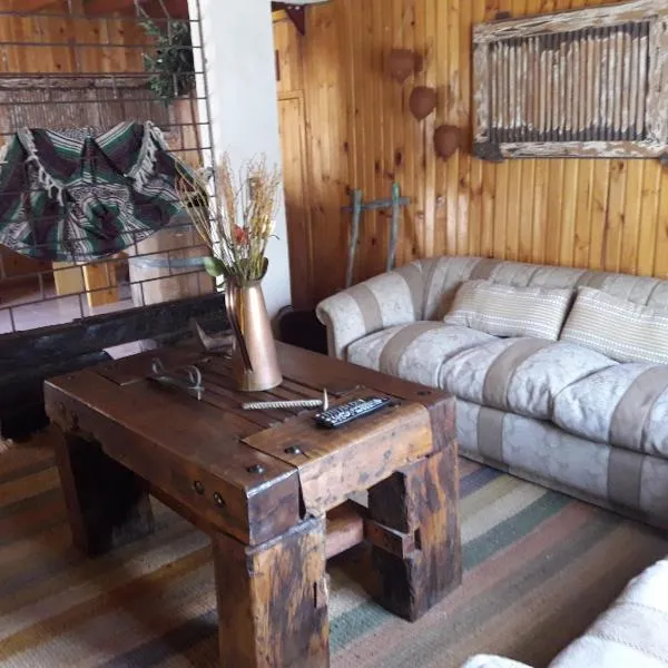 Hostal Arce Marrón, hotel di Limache