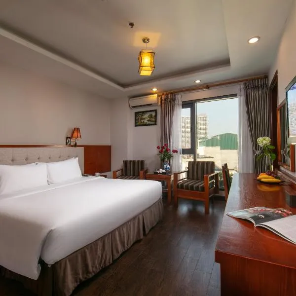 Sen Luxury Hotel - Managed by Sen Hotel Group, hotel Phùng Thôn városában