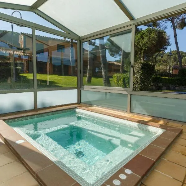 Casas Golf Relax – hotel w mieście Pals