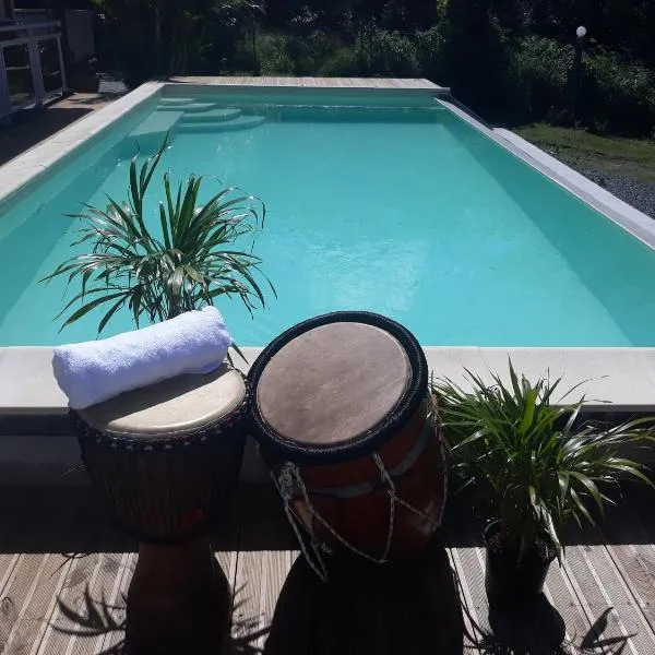 Les Hauts de Bornave, hotel v destinaci Deshaies